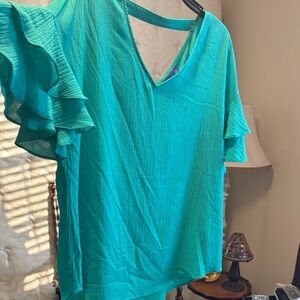 Apt. 9 green Ruffle short sleeve Blouse